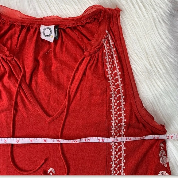 Akemi + Kin Anthropologie Size S Sleeves Top Red - Picture 7 of 8